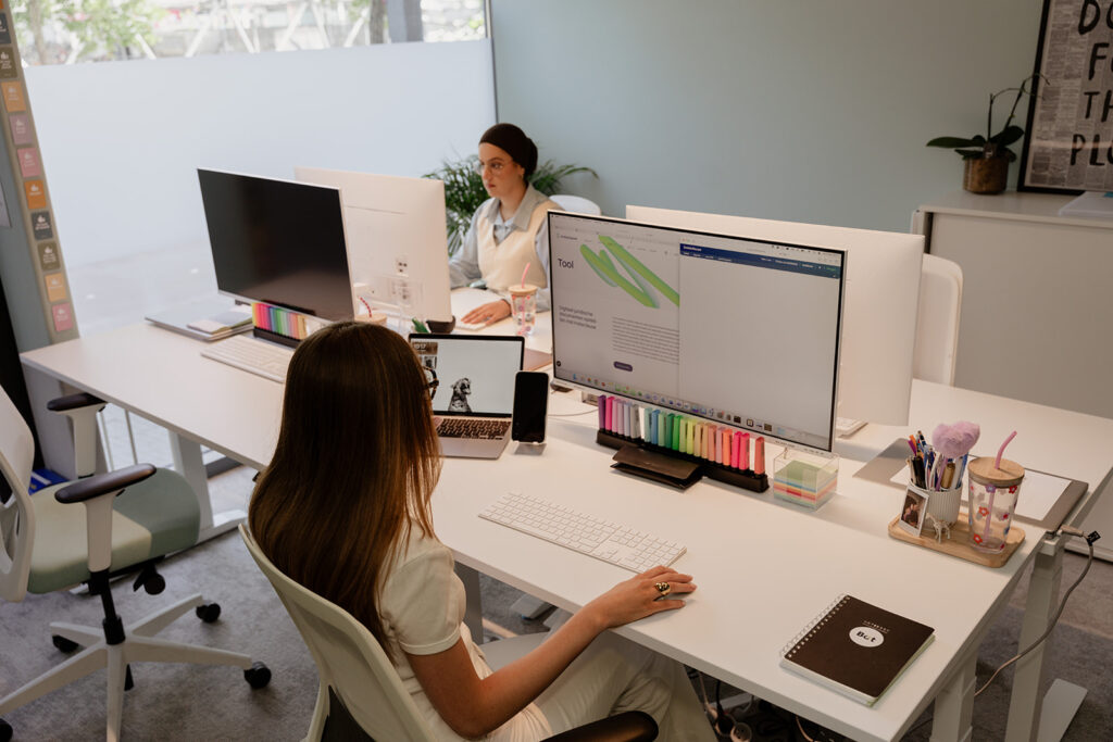 Zelfstandigen en hun btw-aangifte: Hoe bereken je de omzetdrempel?